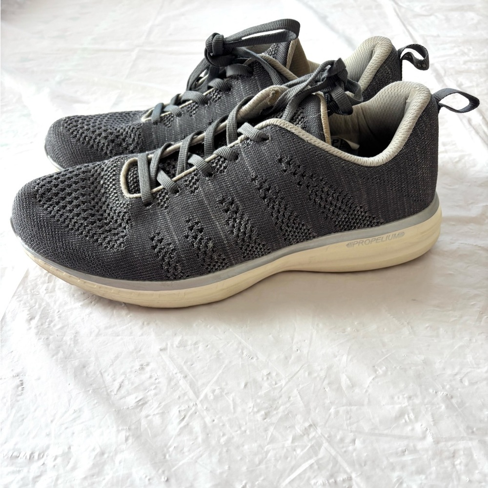 APL Gray Smoke Techloom Pro Sneakers SZ 10 Worn